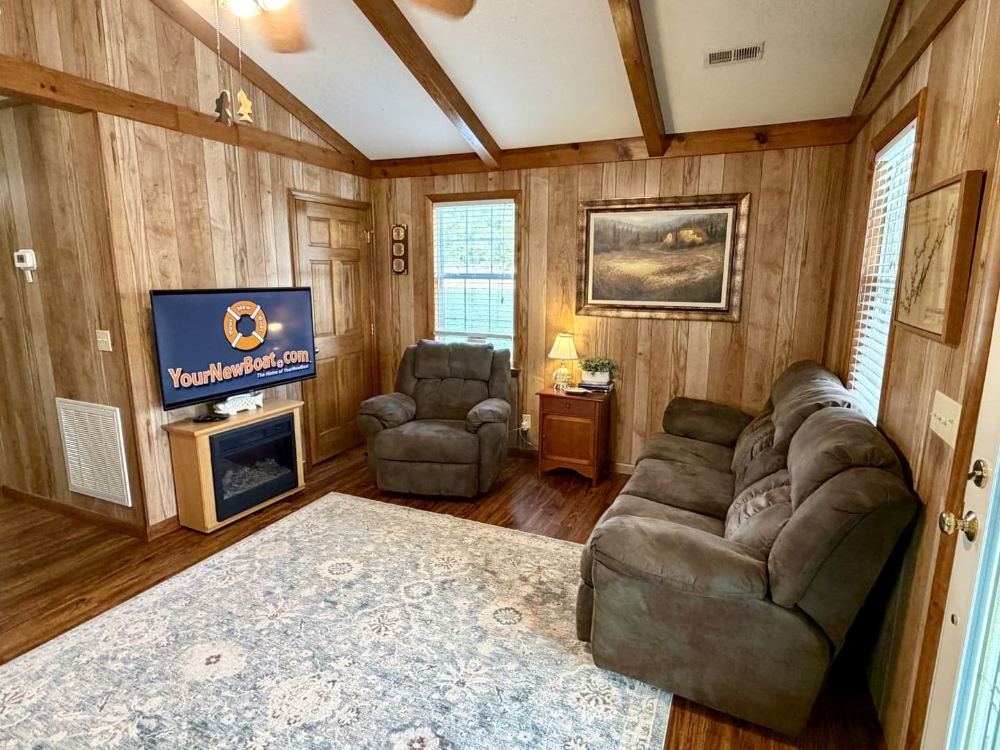2002 Custom 20 x 53 Floating Cabin - Approx 999/sqft - Image 26