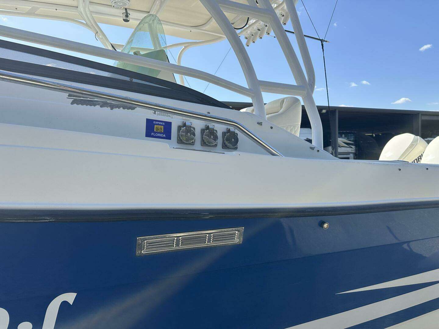 2007 Hydra-Sports 3300VX Vector Express - Image 5