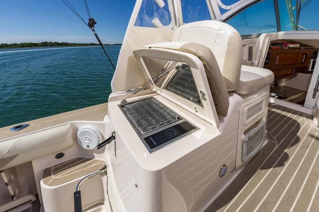 2014 Grady-White Express 370 - 39