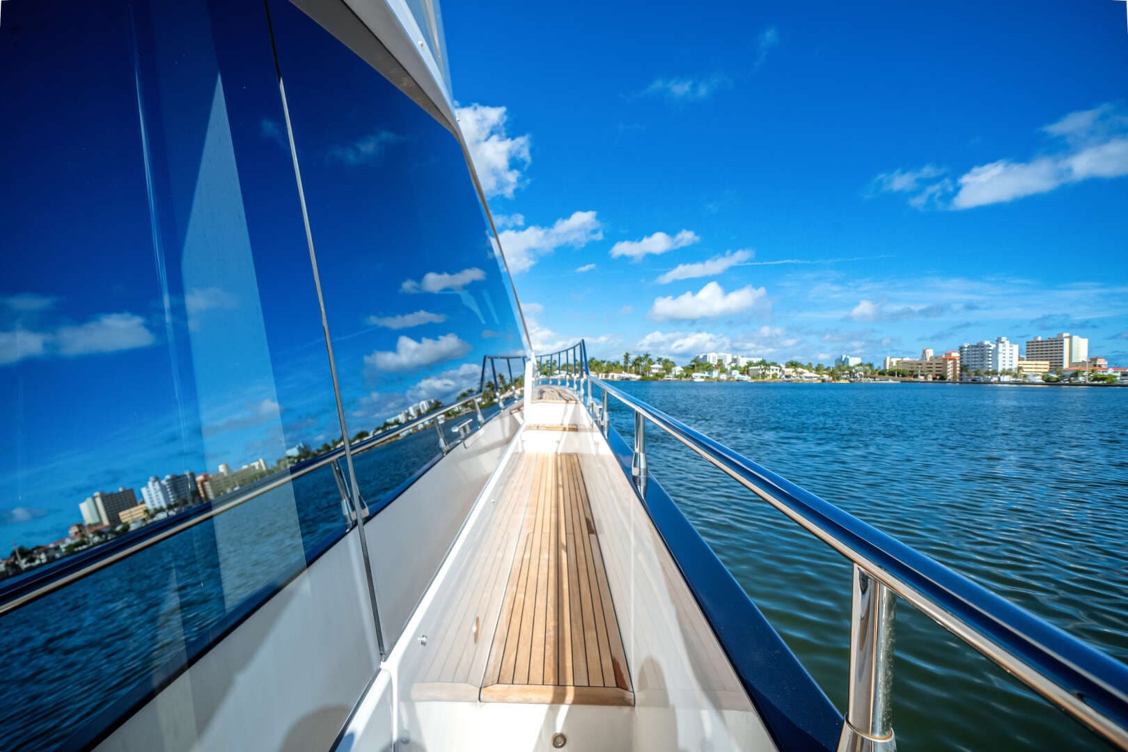 2022 Azimut S7 - Image 60