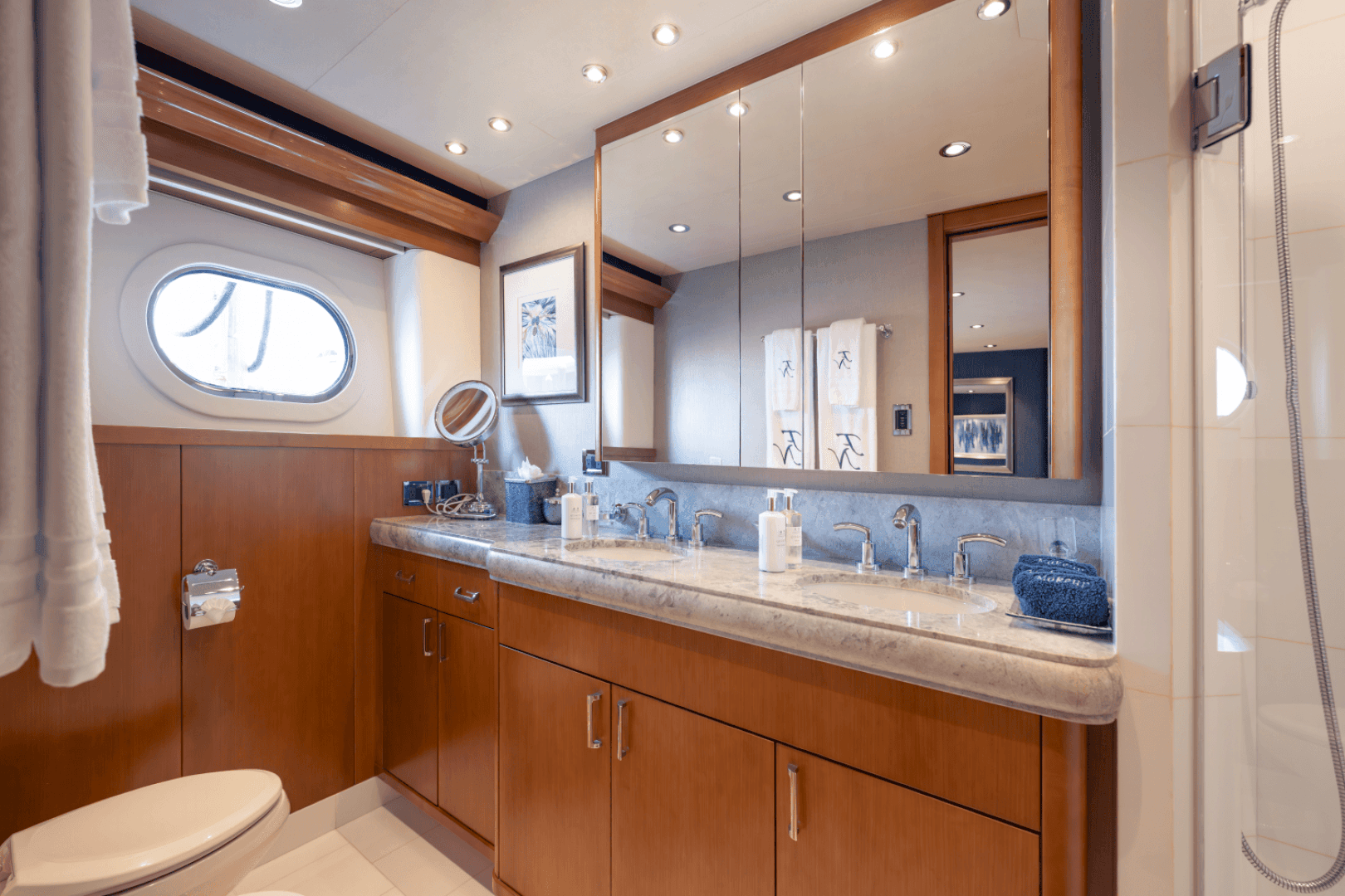 2014 Westport 40M - Image 87