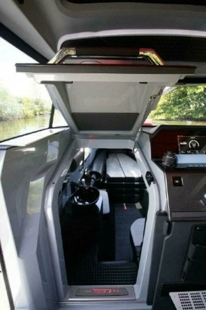 2021 Brabus Brabus Shadow 900 BO - Image 13