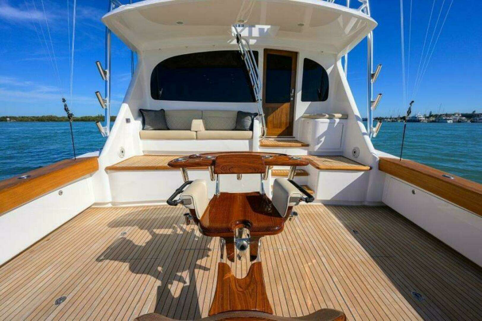 2020 Viking 72 Convertible - Image 29