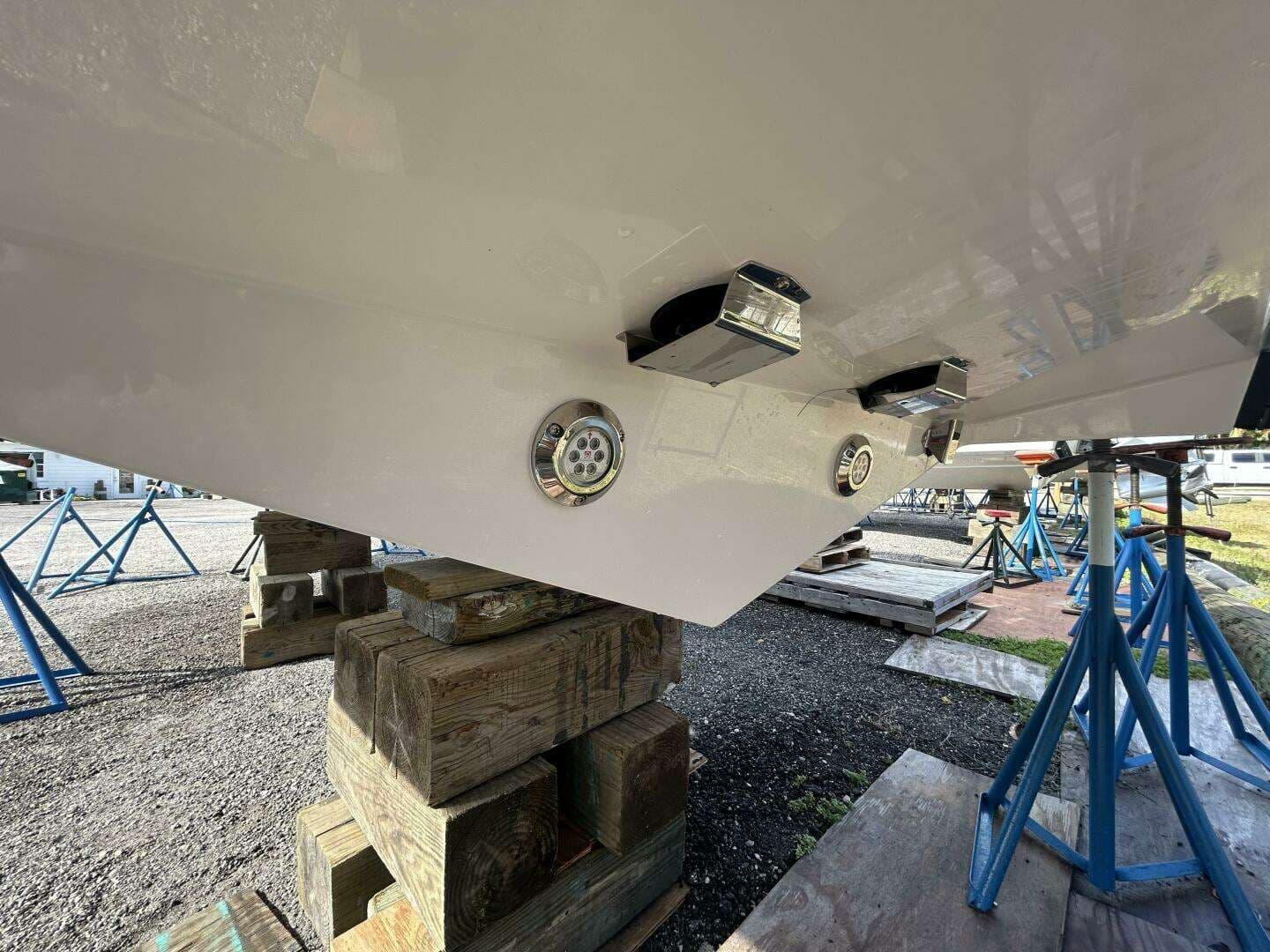 2024 Nimbus Tender 9 - Image 45