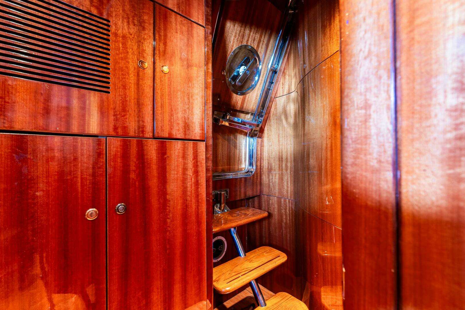2007 Mystica Skylounge - Image 66