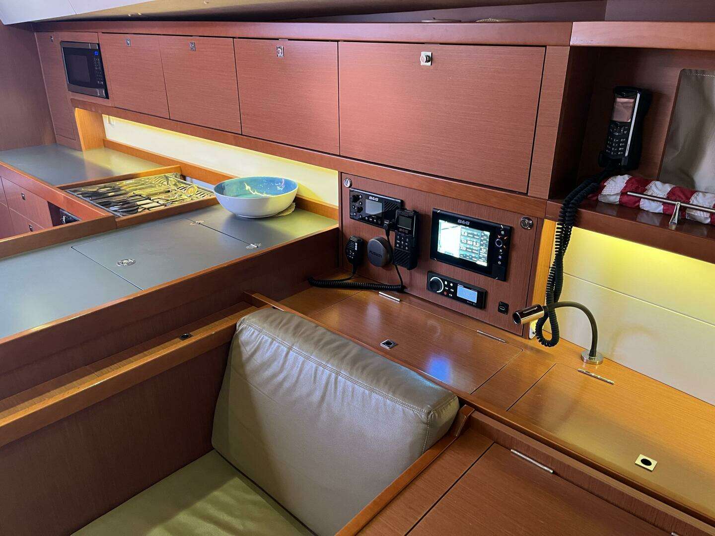2013 Beneteau Oceanis 48 - Image 24