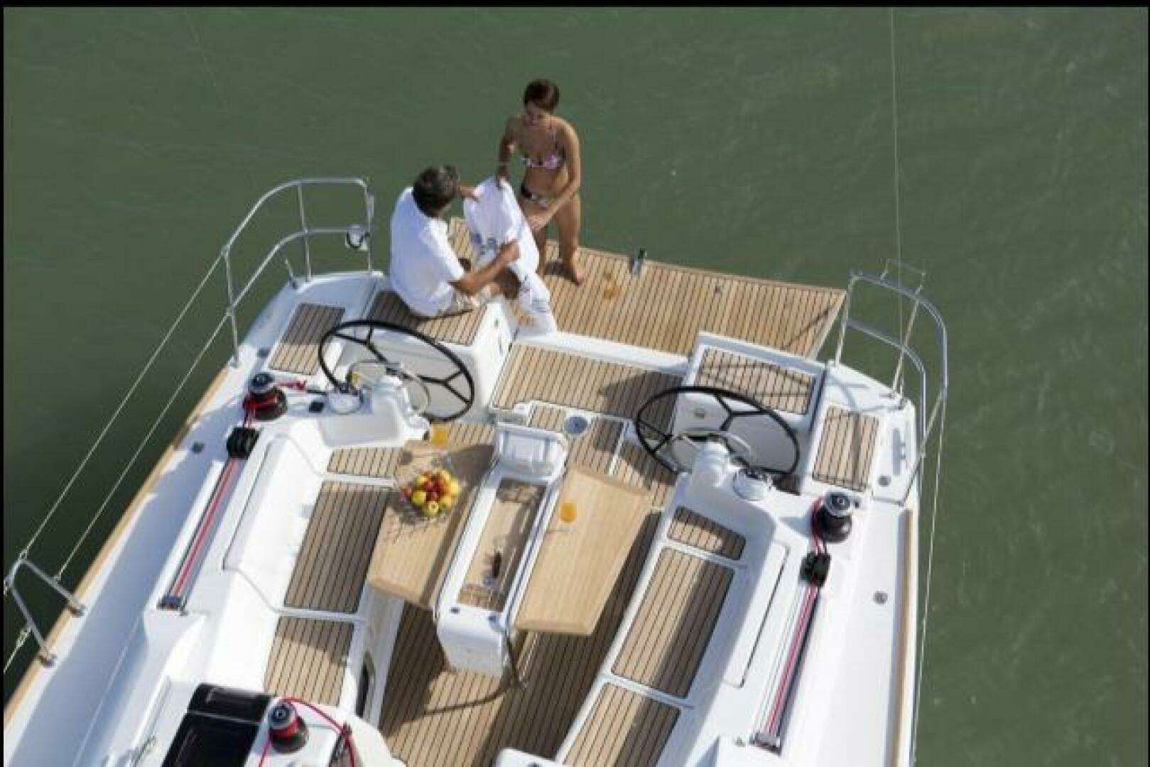 2017 Jeanneau 419 - Image 6