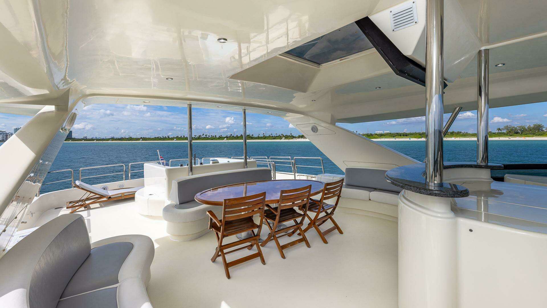 2000 Azimut — - Image 37