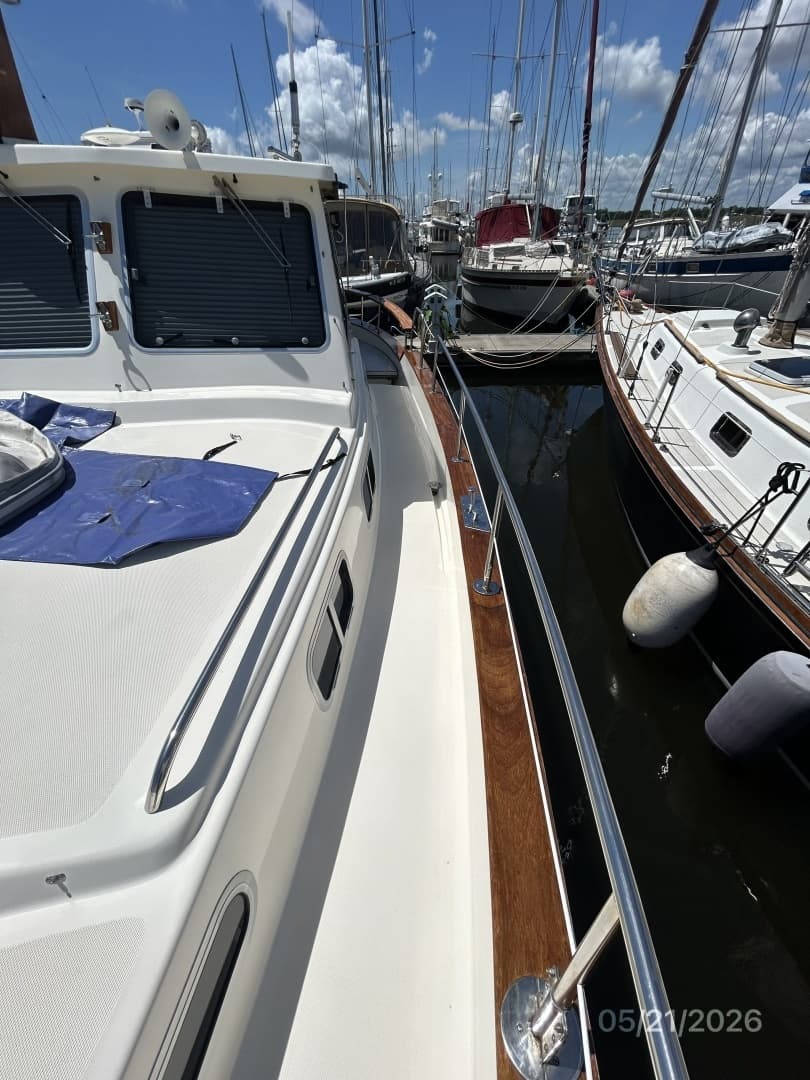 2004 Menorquin 130 - Image 12