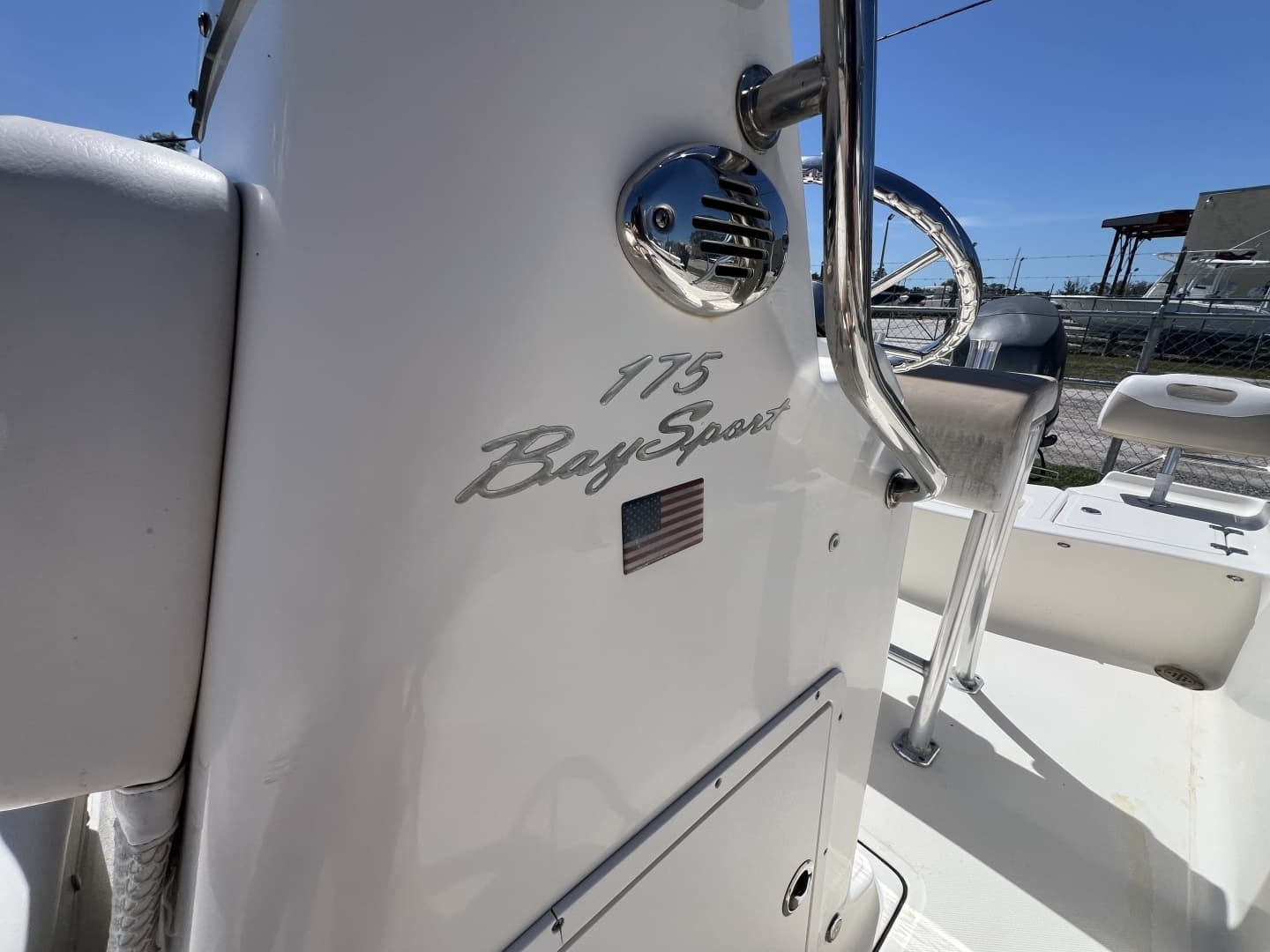 2014 Pioneer 175 Bay Sport - Image 14