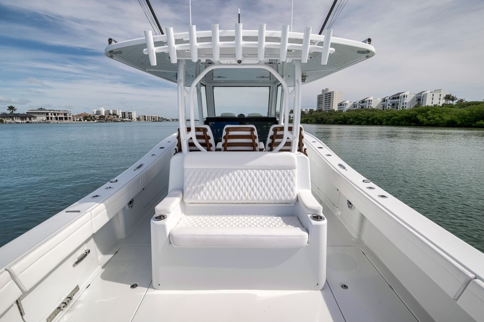 2024 Costa Custom 34 SV - Image 44