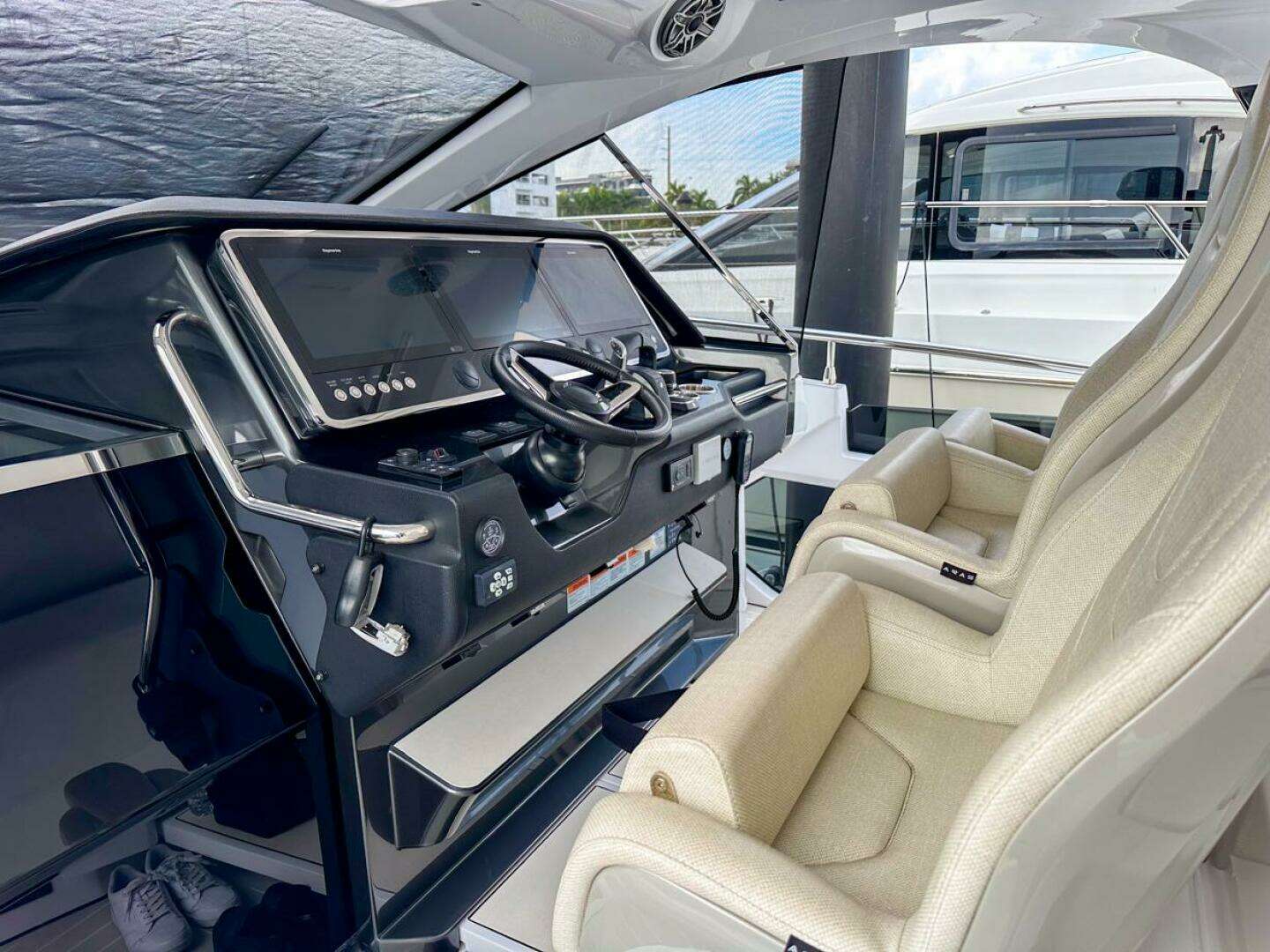 2023 Azimut Verve 47 - Image 17