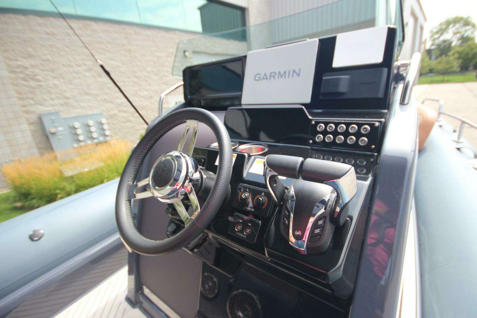 2024 Zodiac Medline 9 NEO - Image 24