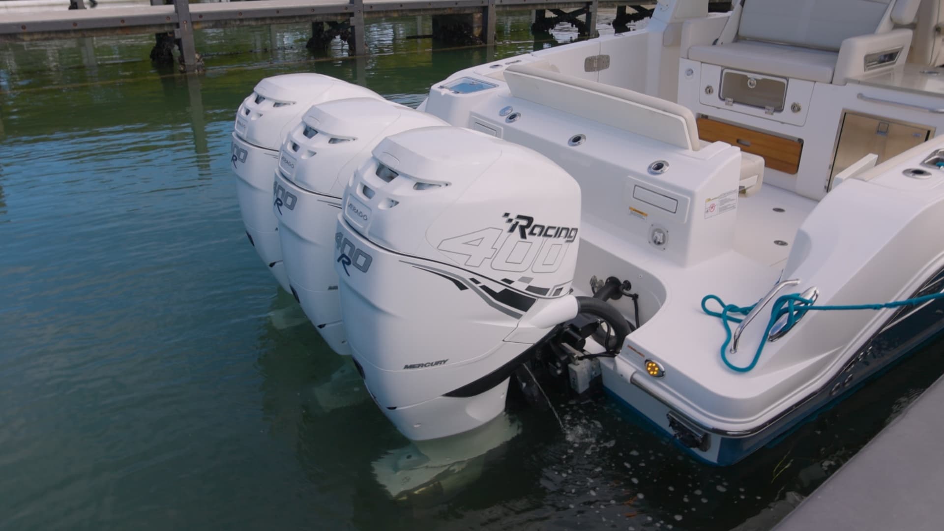 2019 Boston Whaler 350 Realm - Image 18