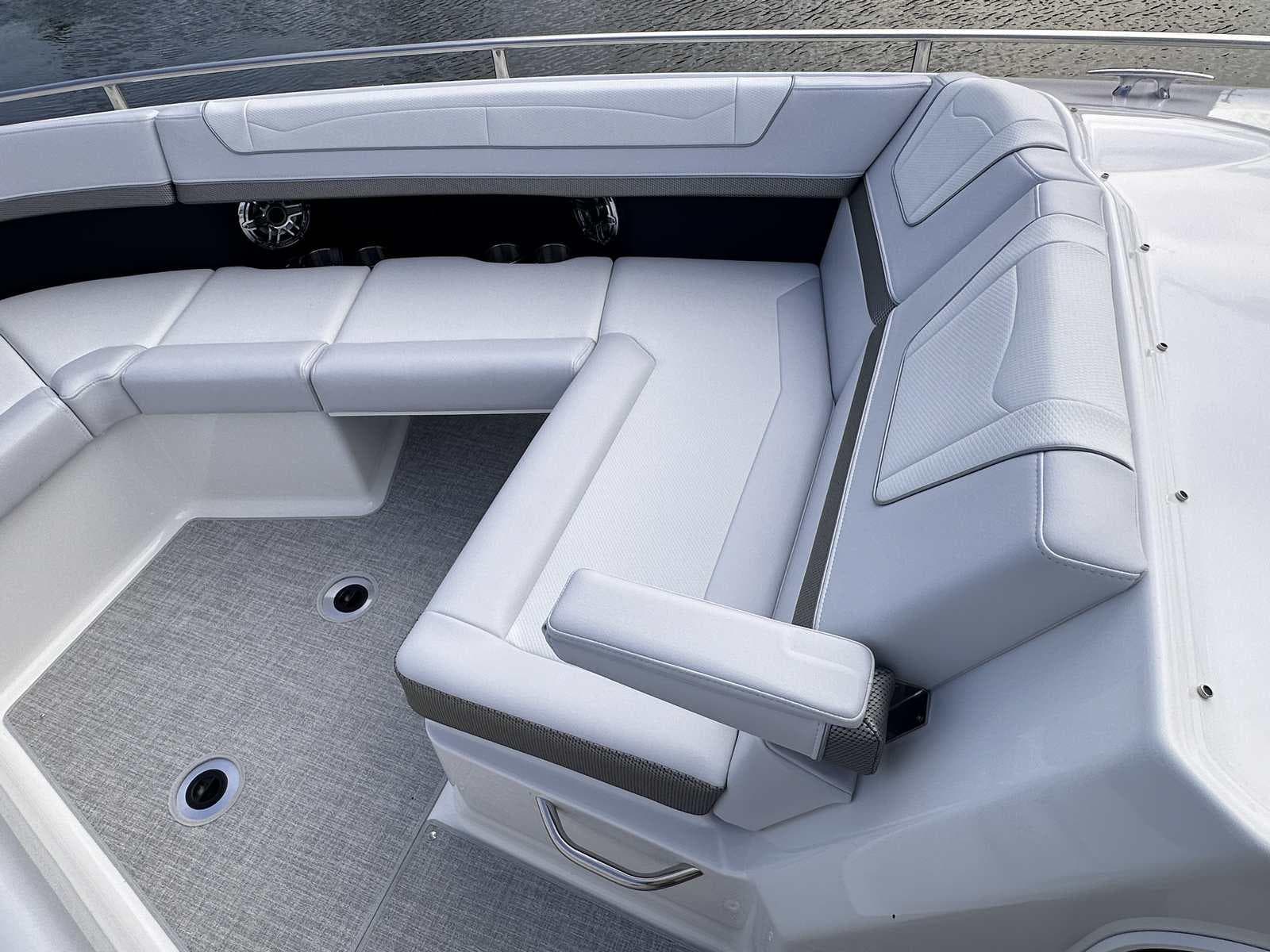 2025 Formula 350 Crossover Bowrider I/O with luxurious seating and sleek design.