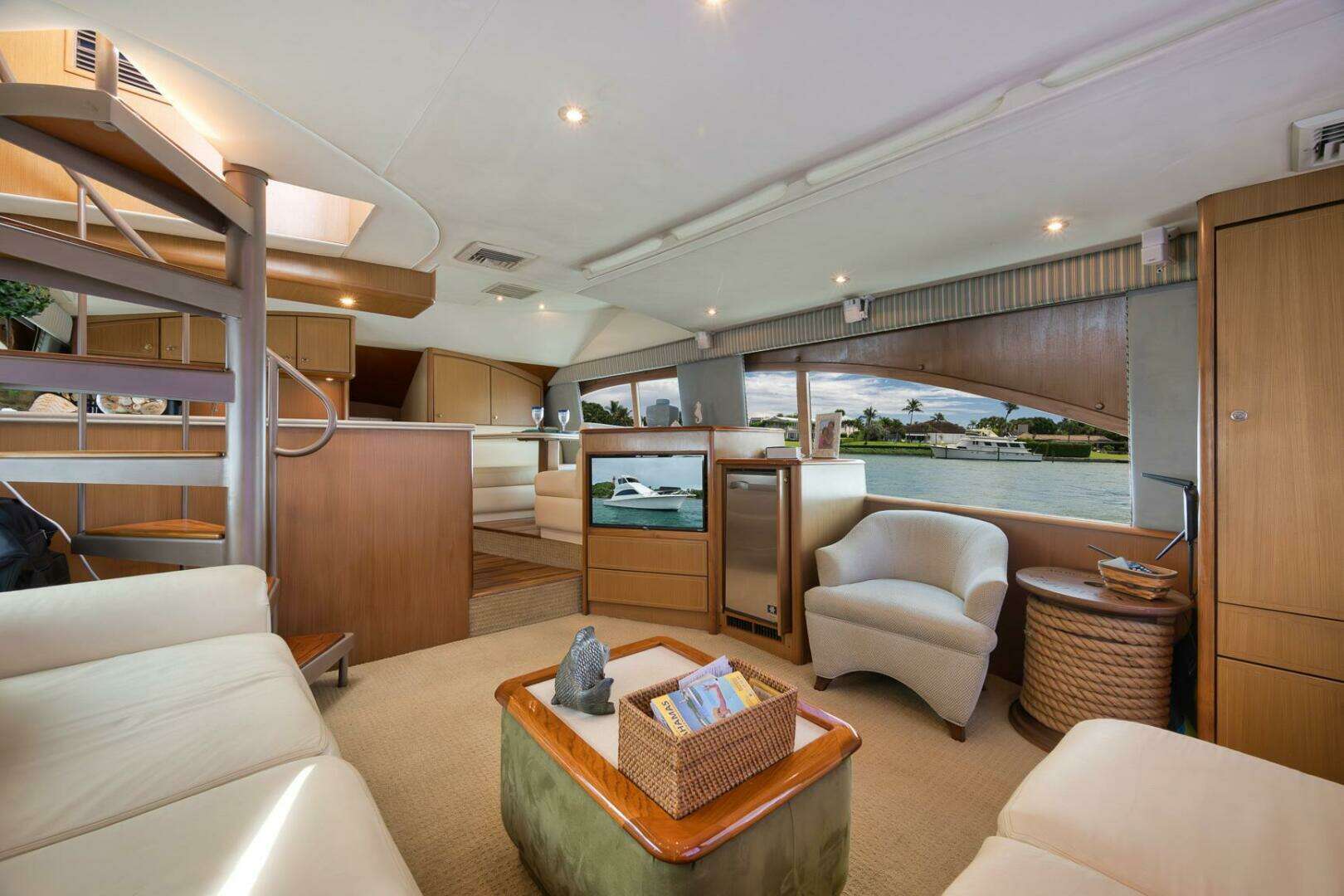 2004 Ocean Yachts 57 Enclosed Bridge Convertible - Image 2