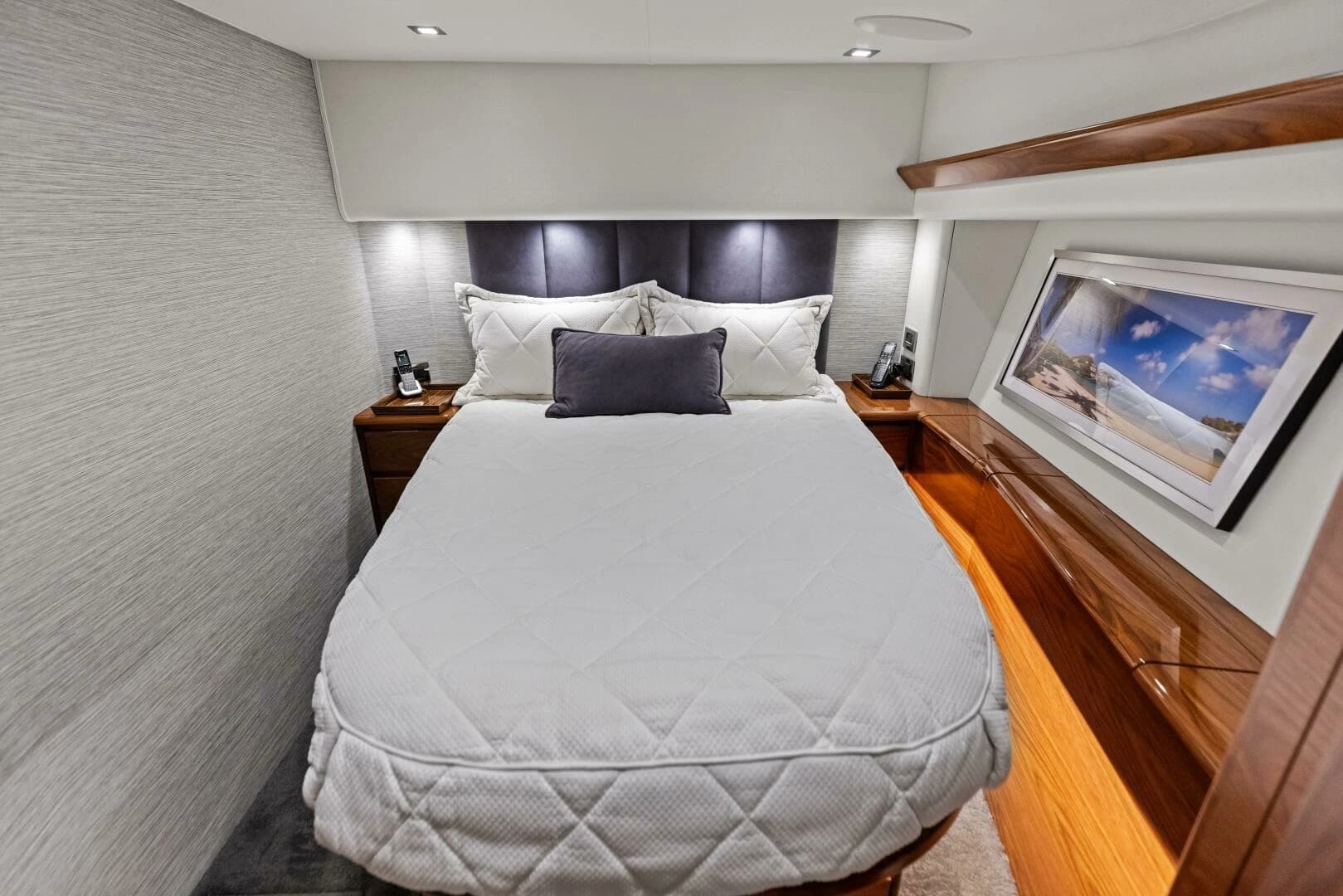 2023 Viking 54 Convertible - Image 17
