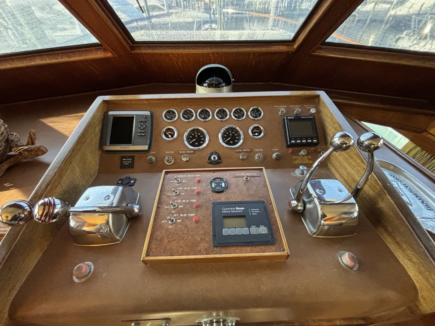 1979 Hatteras Motor Yacht - Image 14
