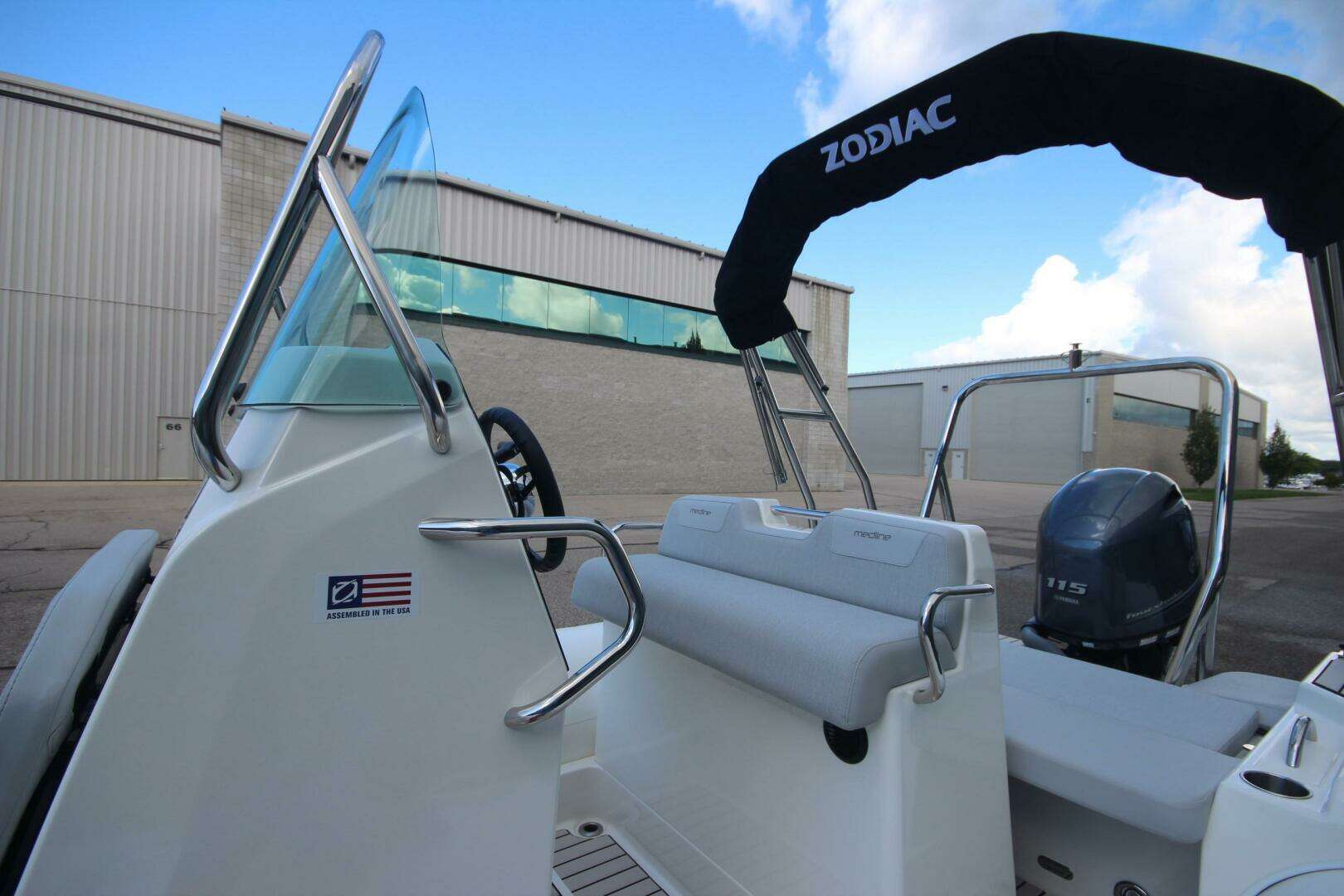 2025 Zodiac Medline 5.8 NEO - Image 11