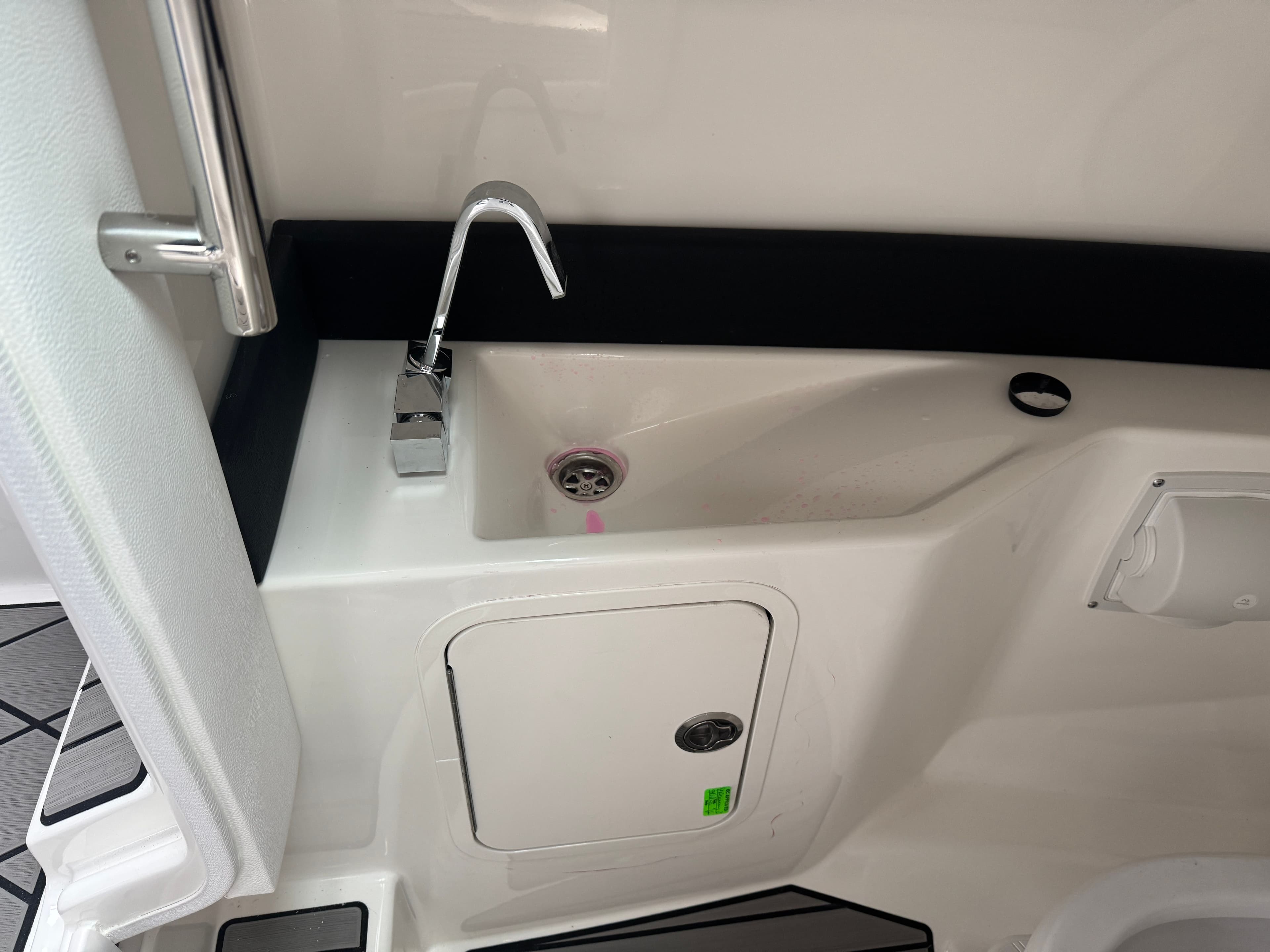 2026 Sea Ray SLX 280 - 45