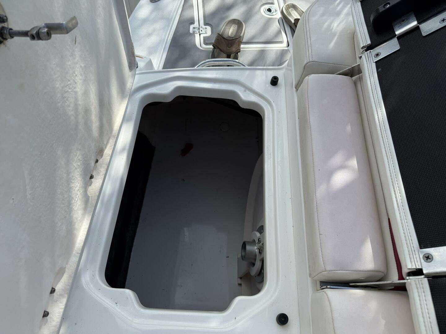 2013 Chaparral 226 SSI - Image 50