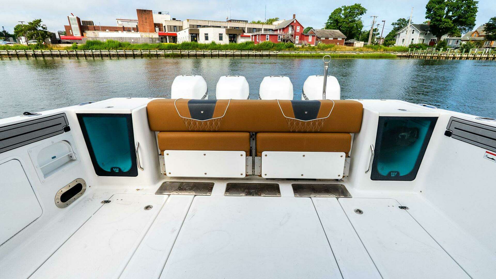 2021 Wellcraft 402 Fisherman - Image 9