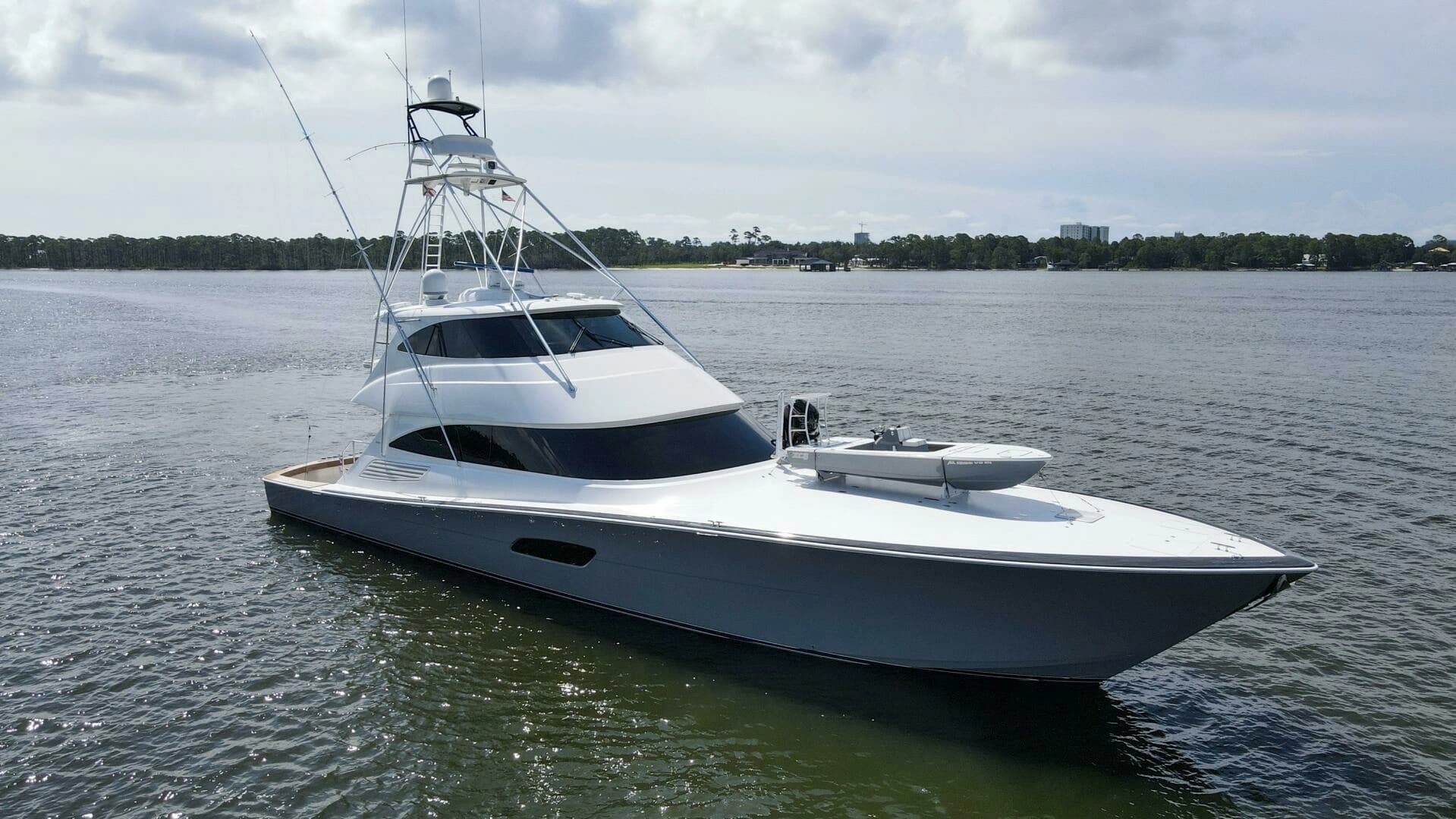 2016 Viking 92 Enclosed Bridge - Image 90