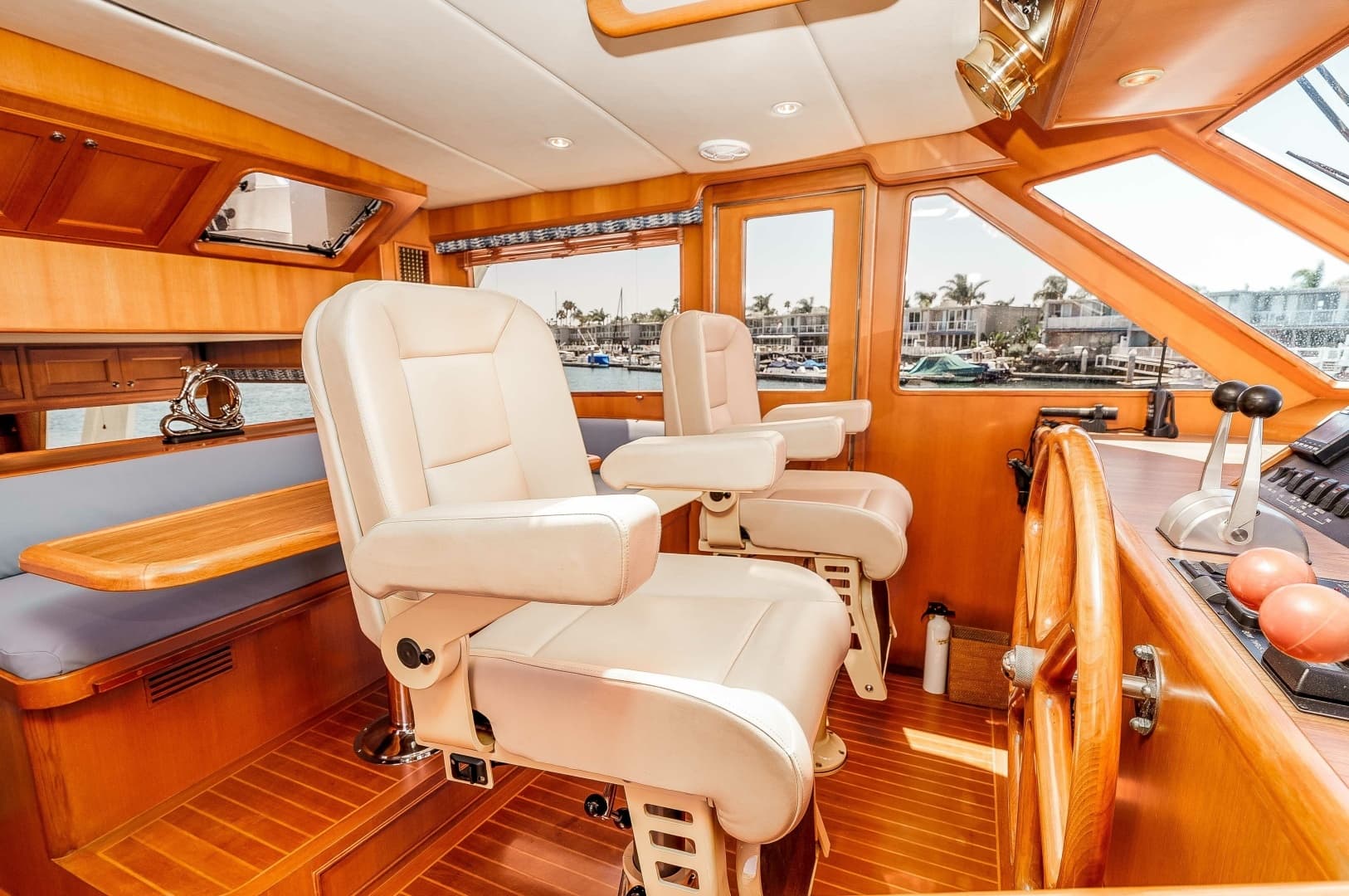 2005 Offshore Yachts Pilothouse - Image 27