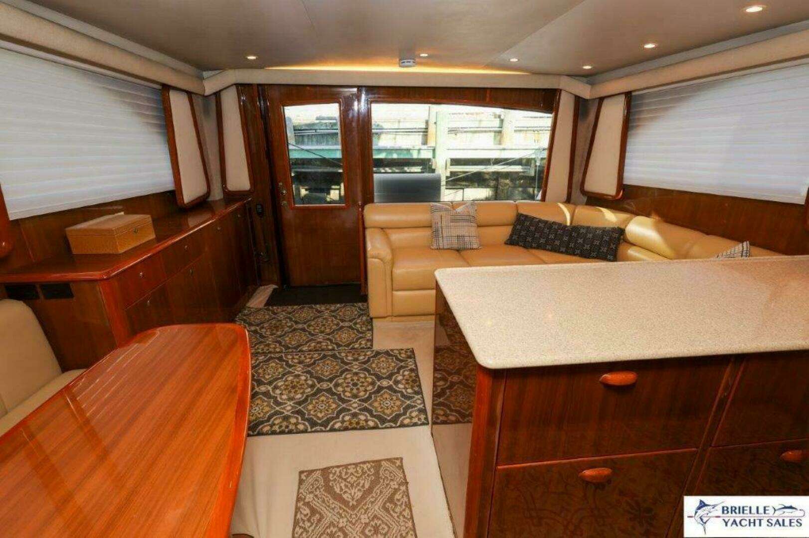 2005 Viking 45 Convertible - Image 19