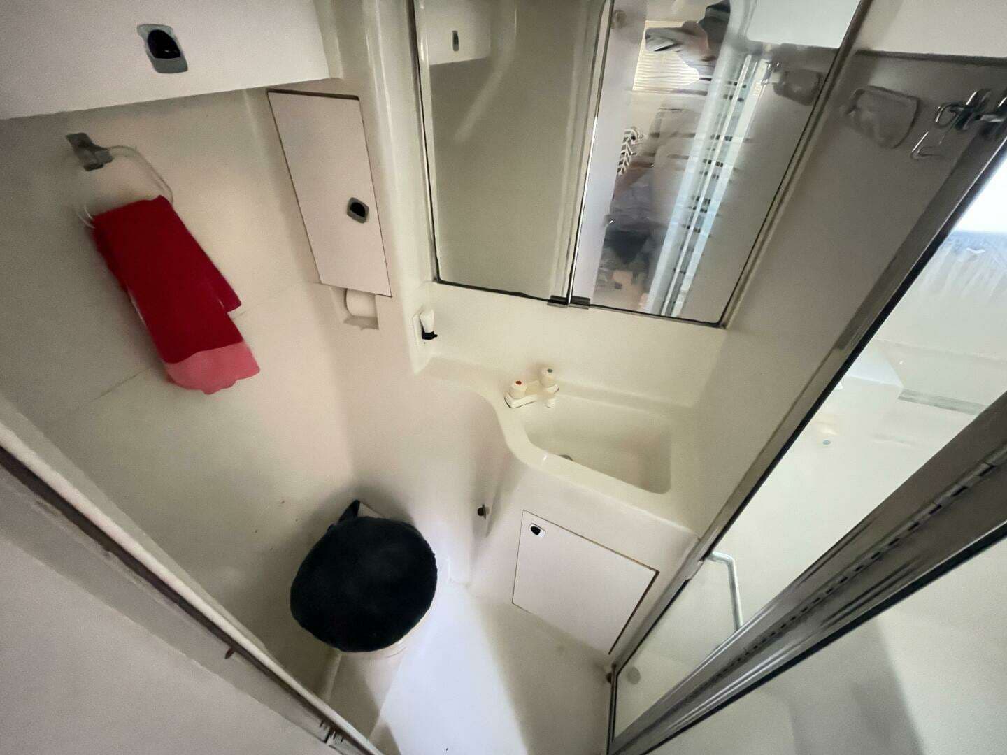 1994 Silverton 34 Motor Yacht - Image 37