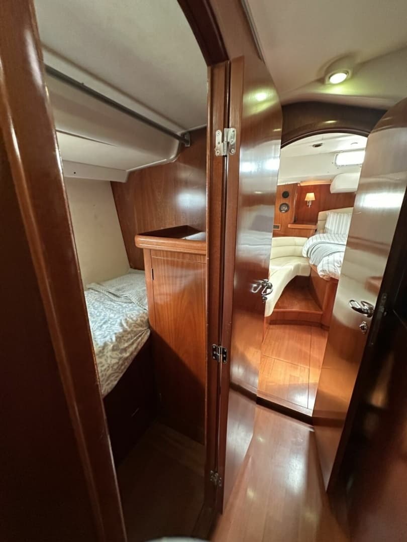 2003 Beneteau 57 - Image 34