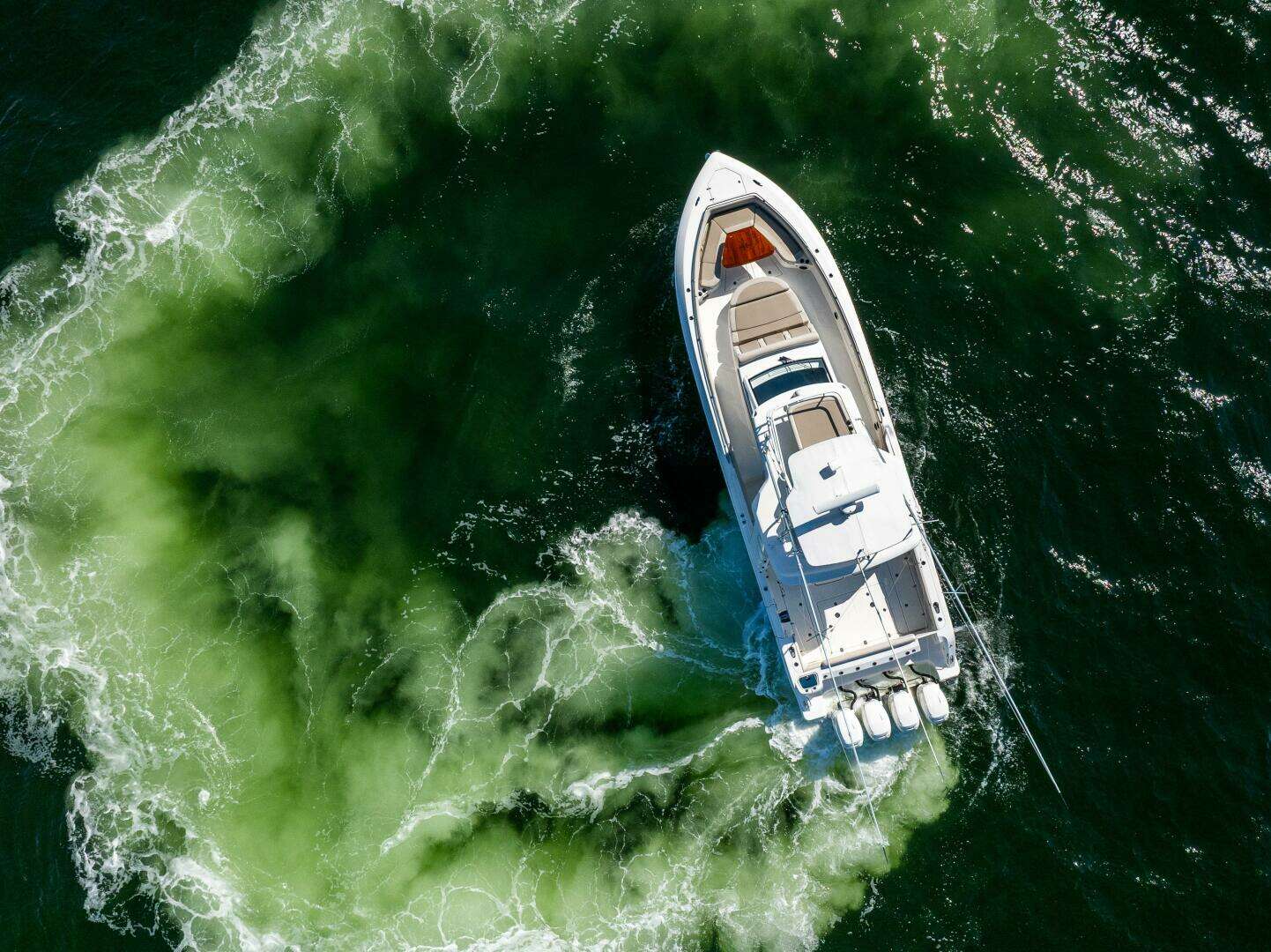 2021 Boston Whaler 420 Outrage - Image 22