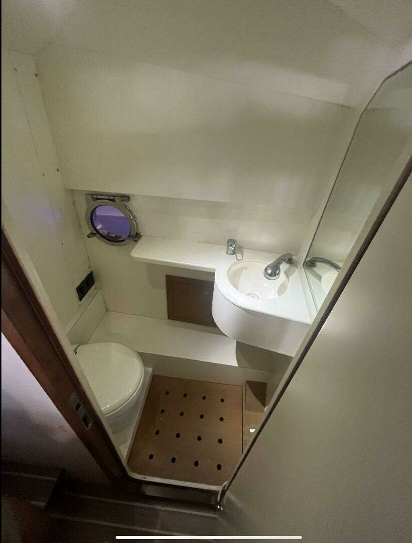 2013 Zeta 34 Custom - Image 22