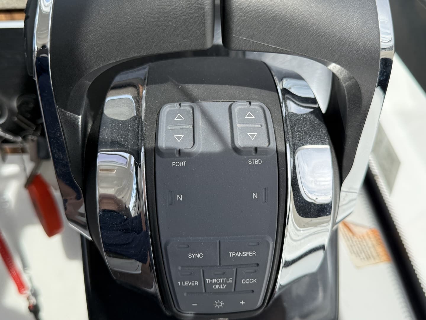 2022 Four Winns V355 Coupe - Image 58