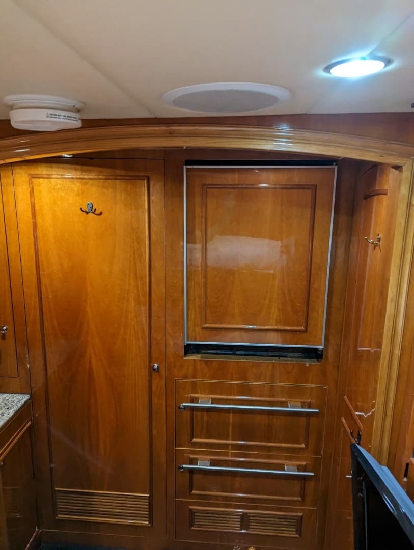 2007 Horizon Elegance 82 - Image 54