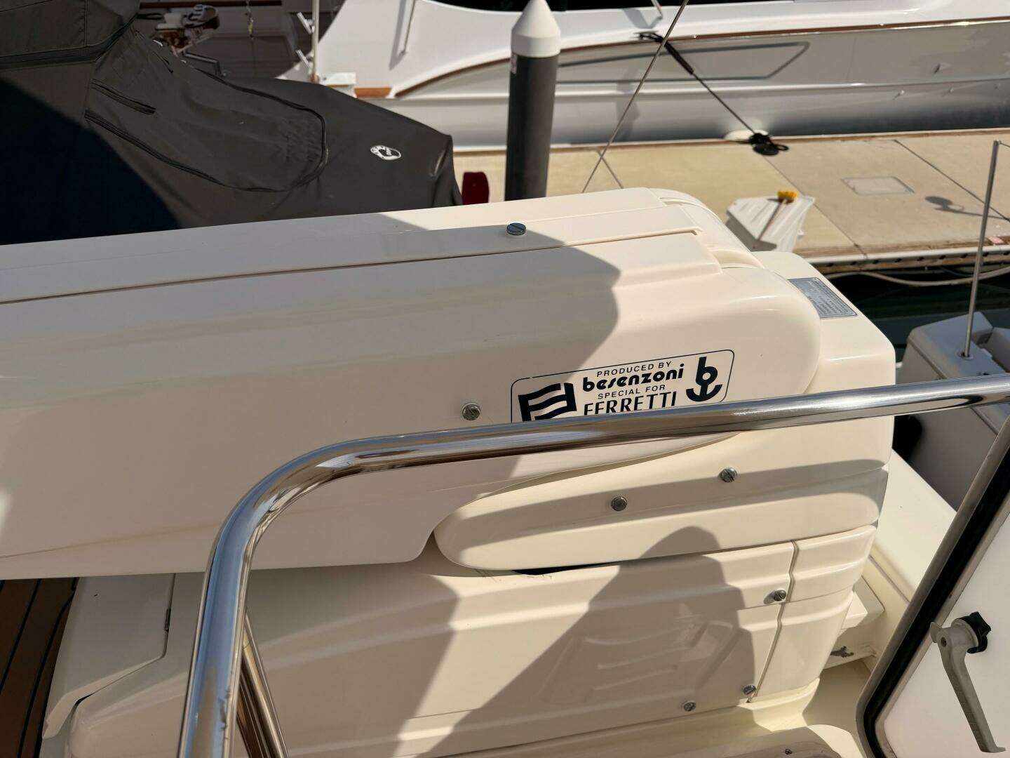 2000 Ferretti Yachts 72 Motoryacht - Image 11