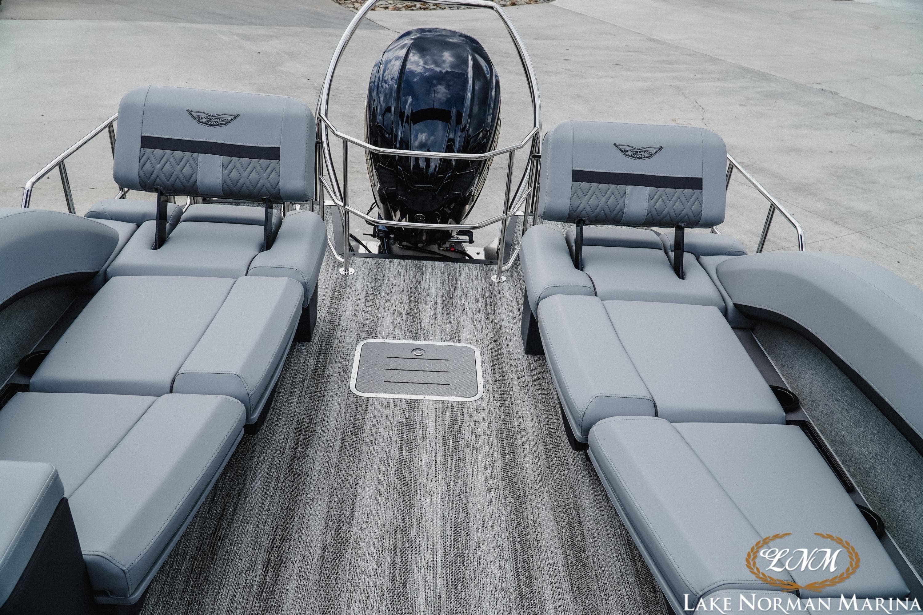 2026 Bennington 24MSL pontoon boat with luxurious seating and modern design at Lake Norman Marina.