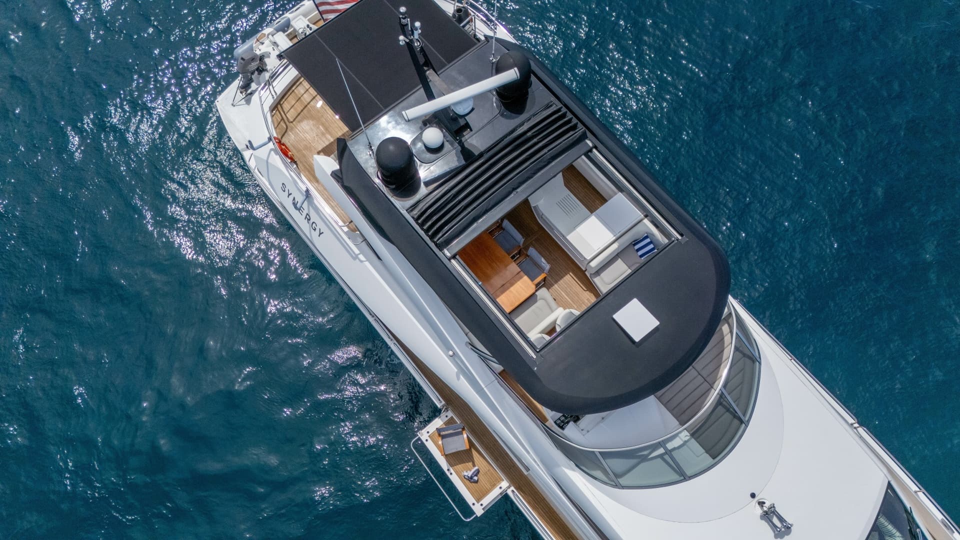 2017 Sunseeker 86 Yacht - Image 12
