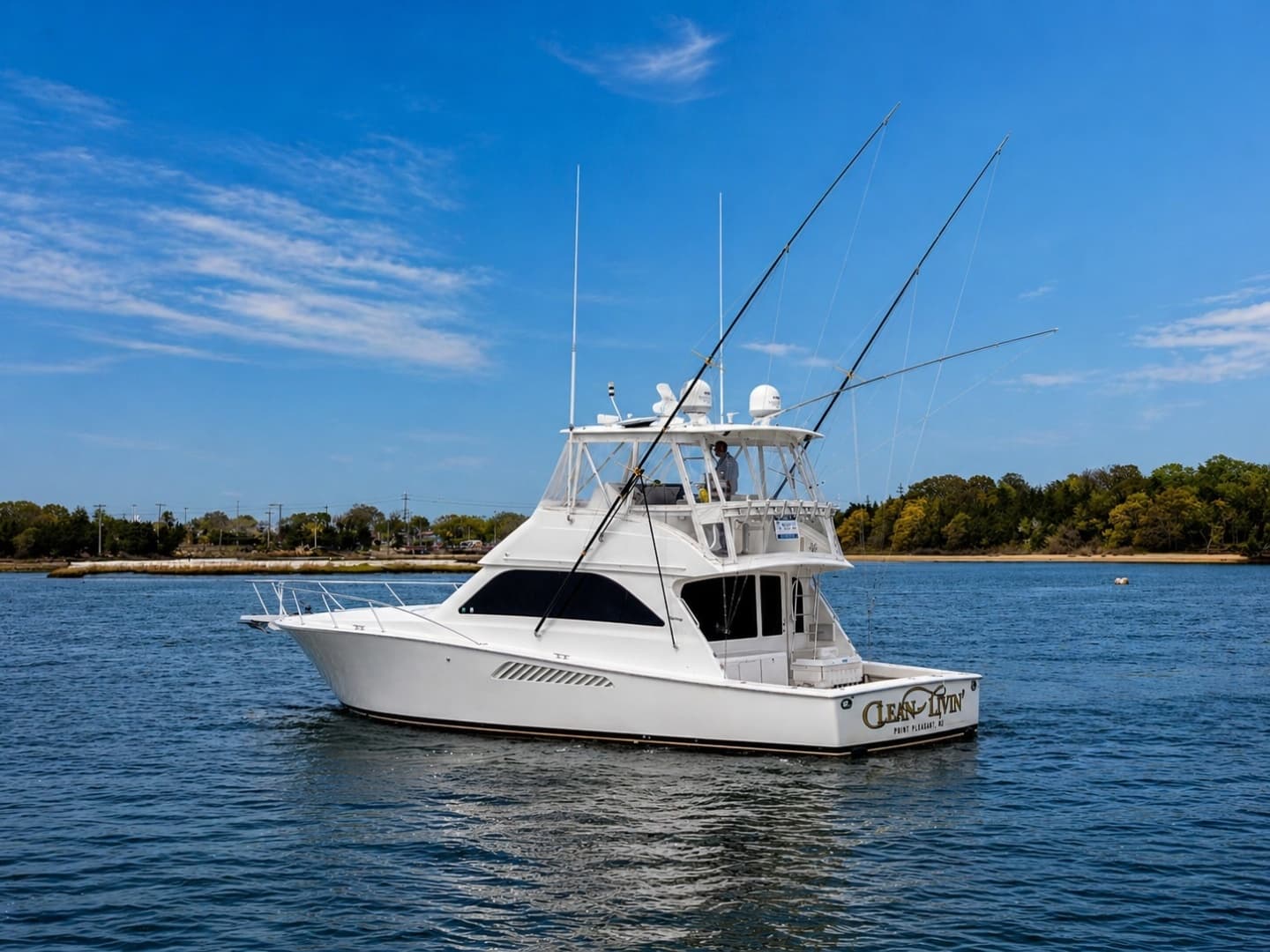 2005 Viking 45 Convertible - Image 2
