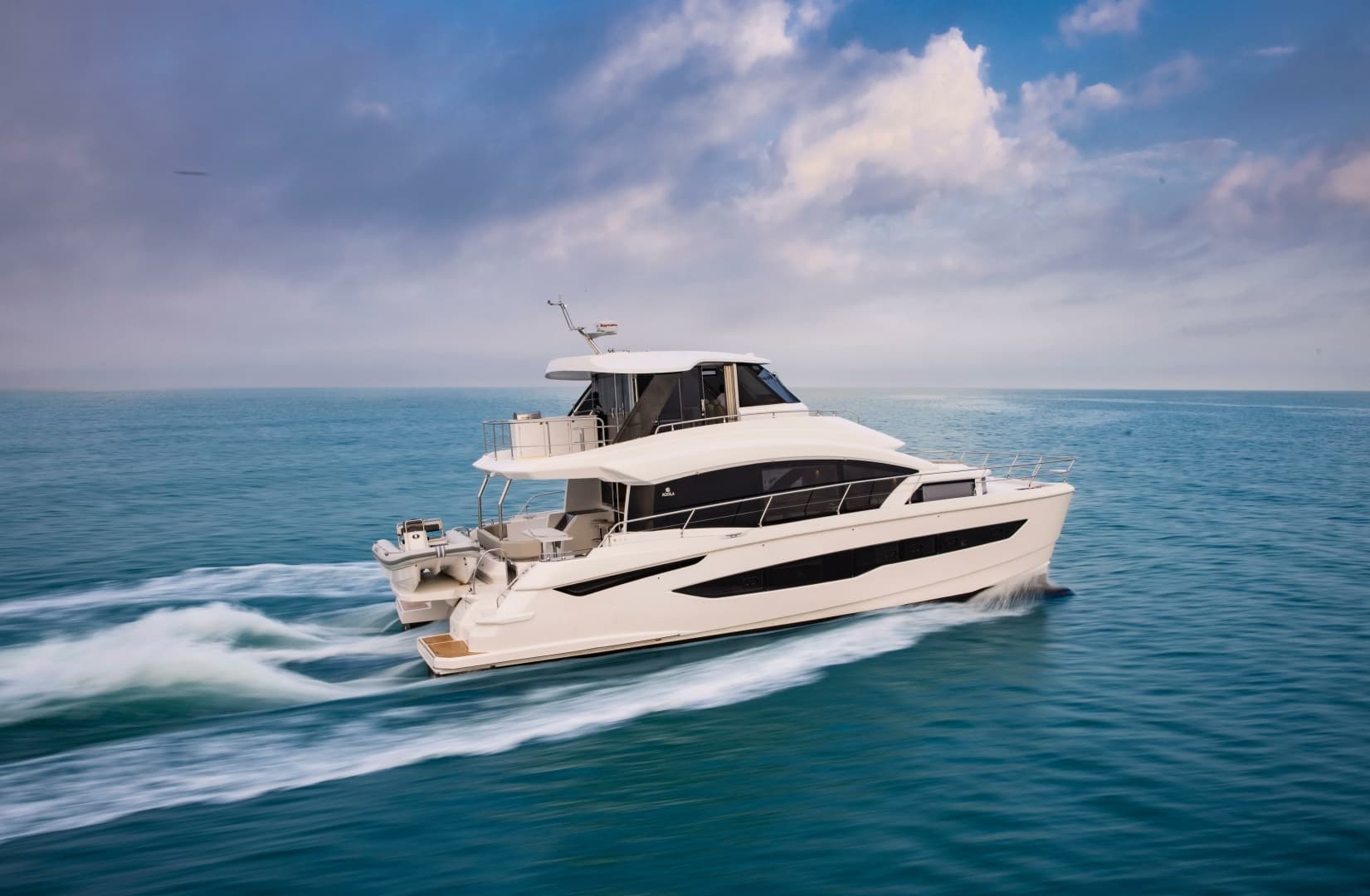 2023 Aquila 54 Yacht - Image 3