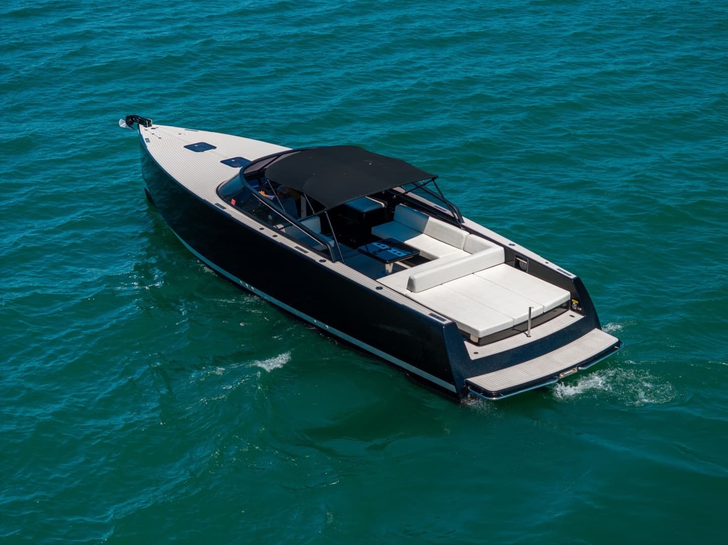 2016 VanDutch VanDutch 40 - Image 28