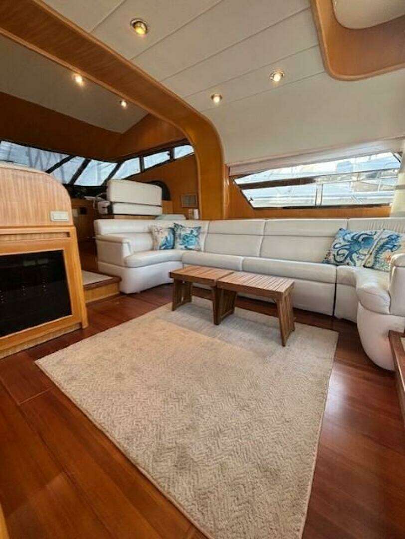 1994 Johnson High Tech 56' Euro - Image 19