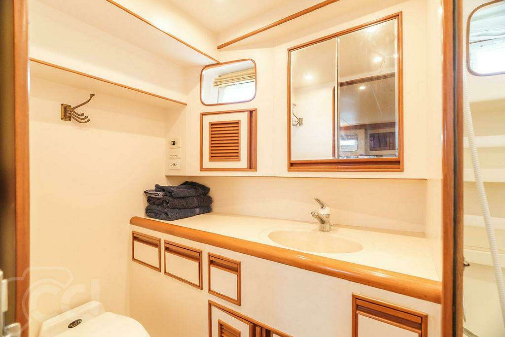 1999 Offshore Yachts 52 Pilothouse - Image 29