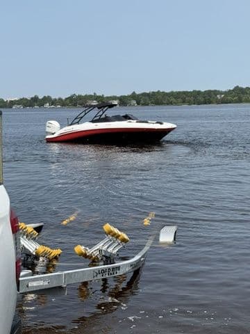 2025 Hurricane SunDeck 2690 OB - 7