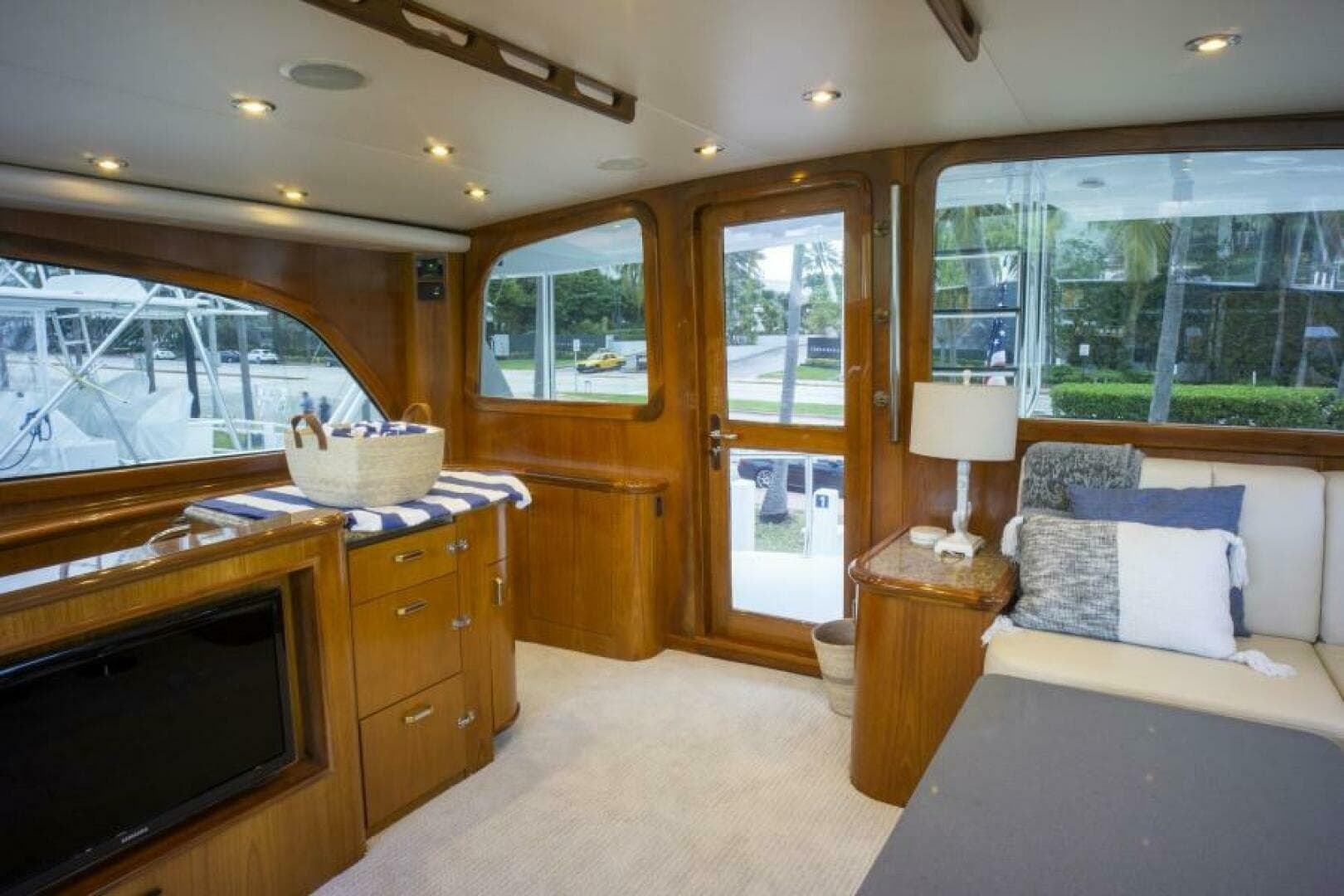 2005 Sea Force IX Enclosed Flybridge - Image 51