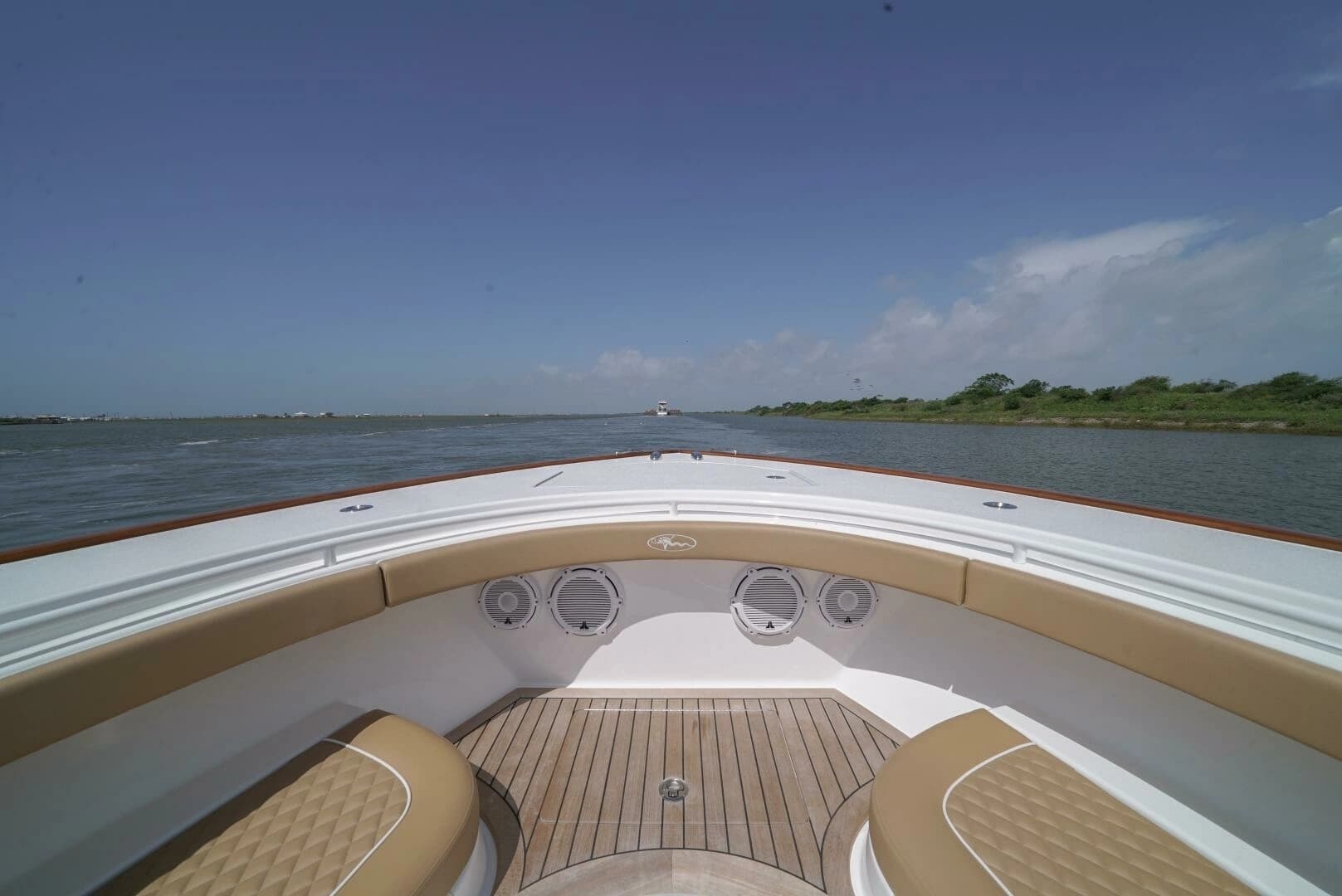 2024 Valhalla Boatworks V-46 - Image 15