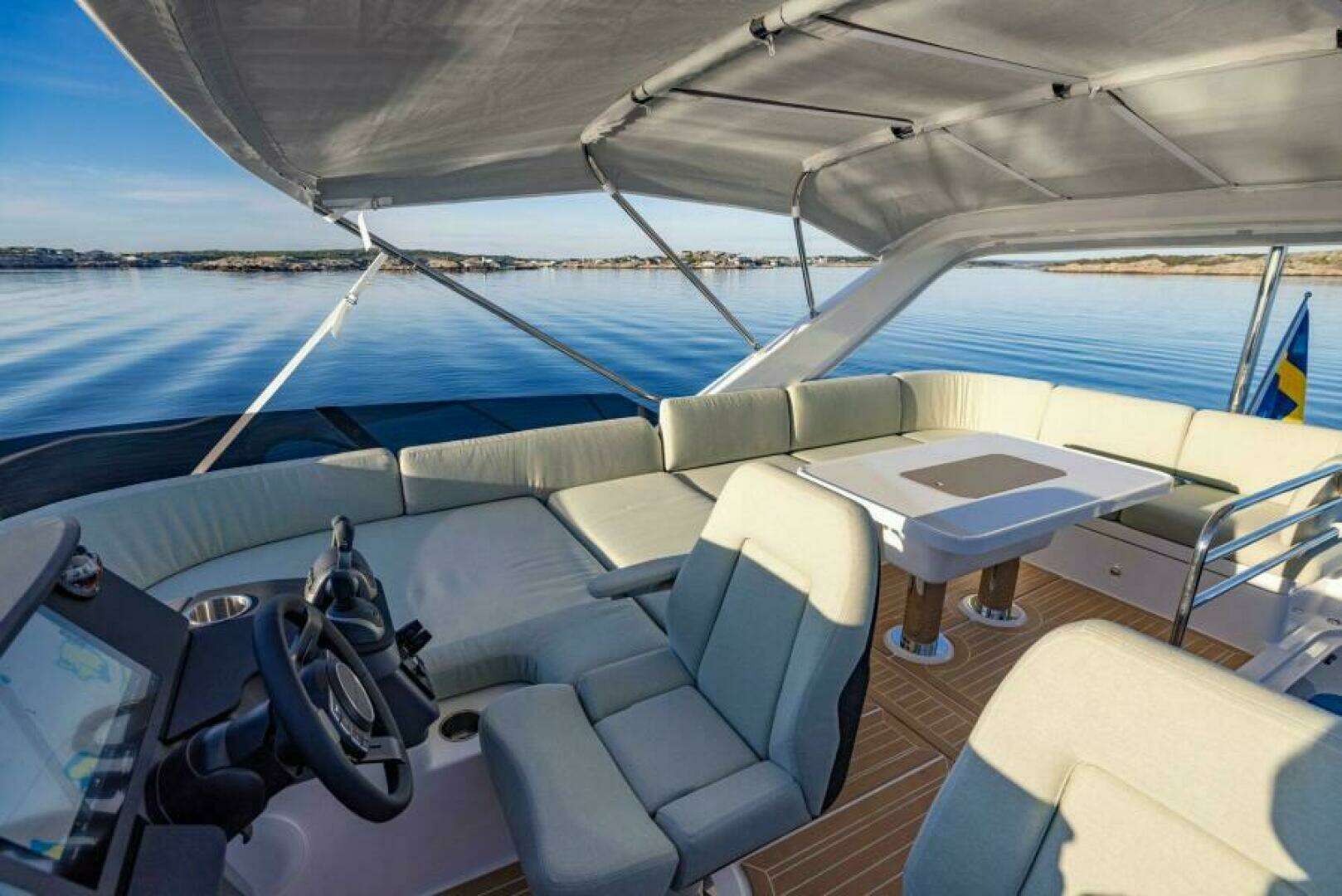 2027 Nimbus 495 Flybridge - Image 20