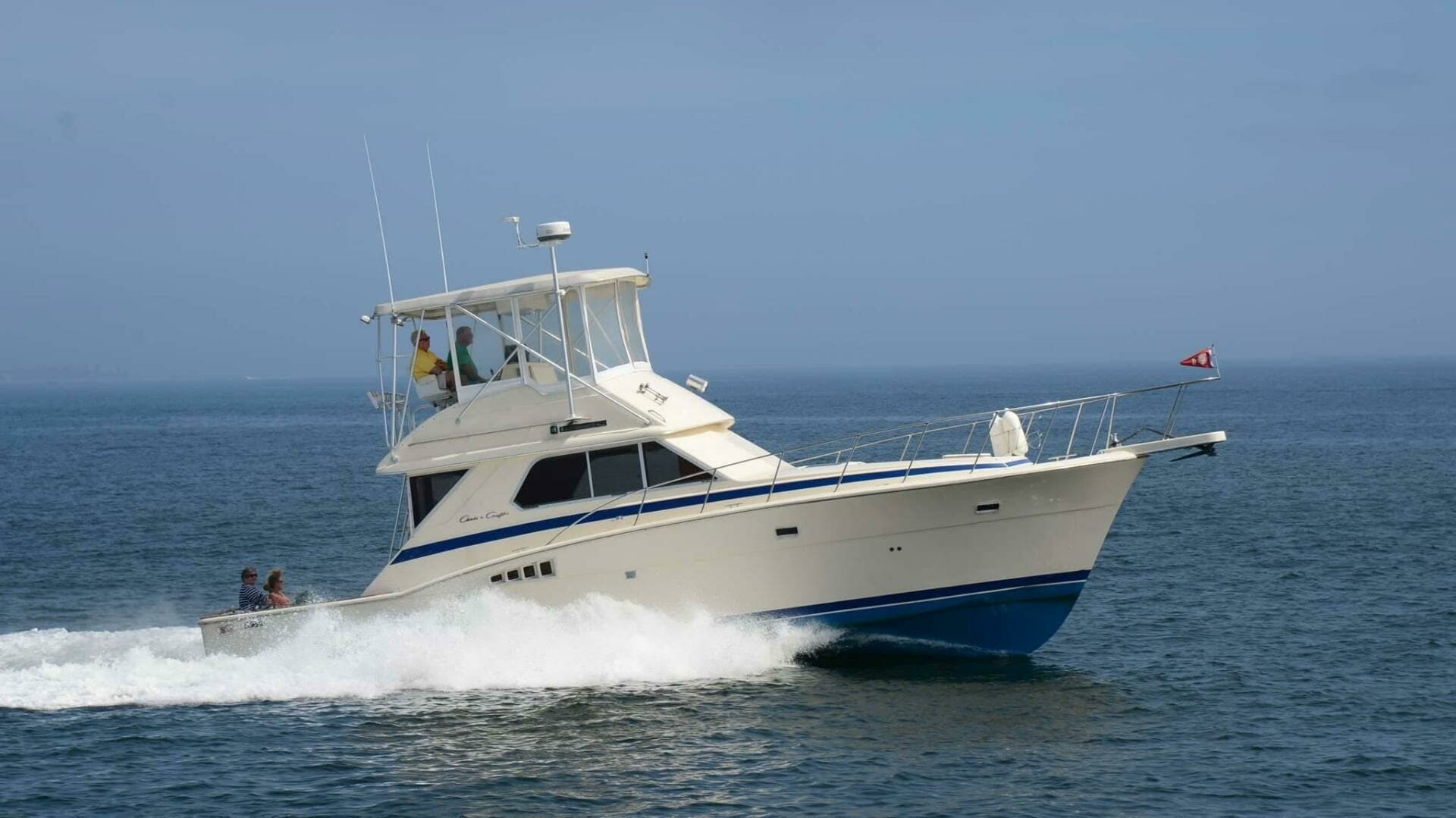 1986 Chris-Craft Commander 422 - Image 7