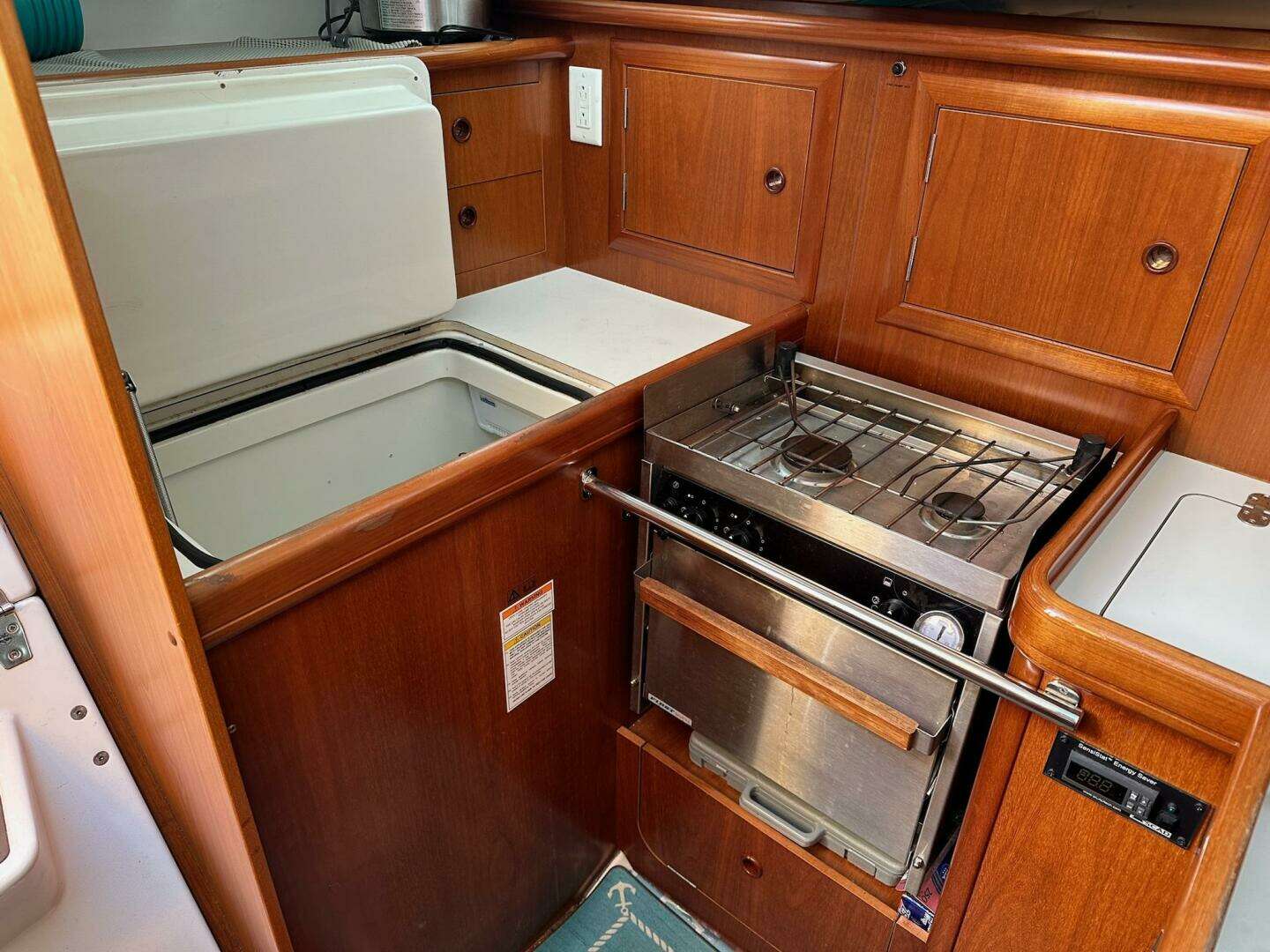 2000 Beneteau 331 - Image 27
