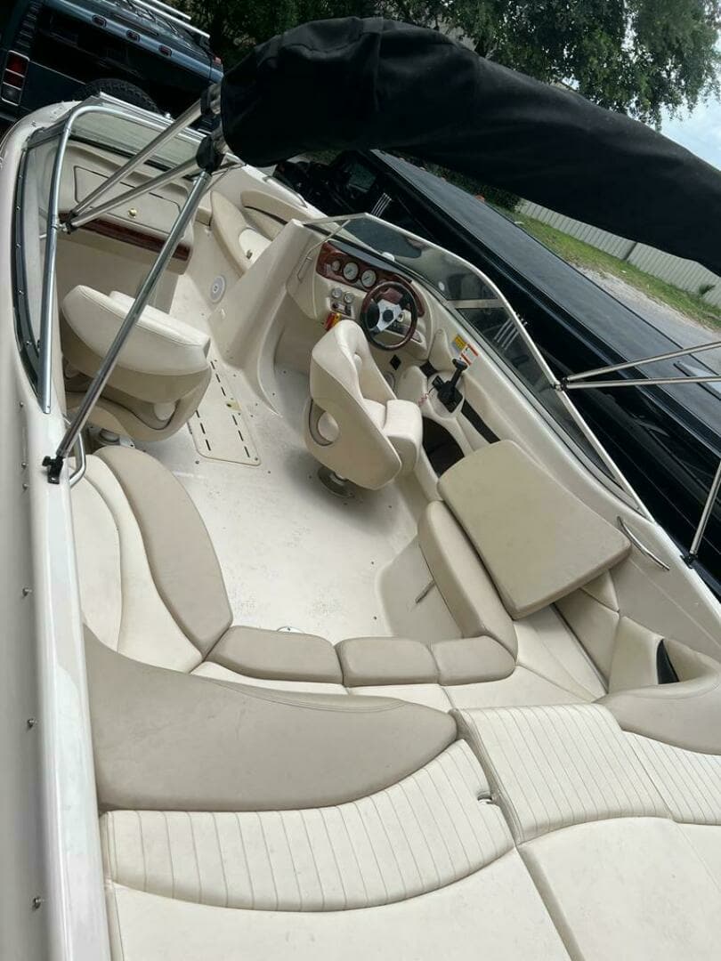 2005 Glastron GX235 - Image 5